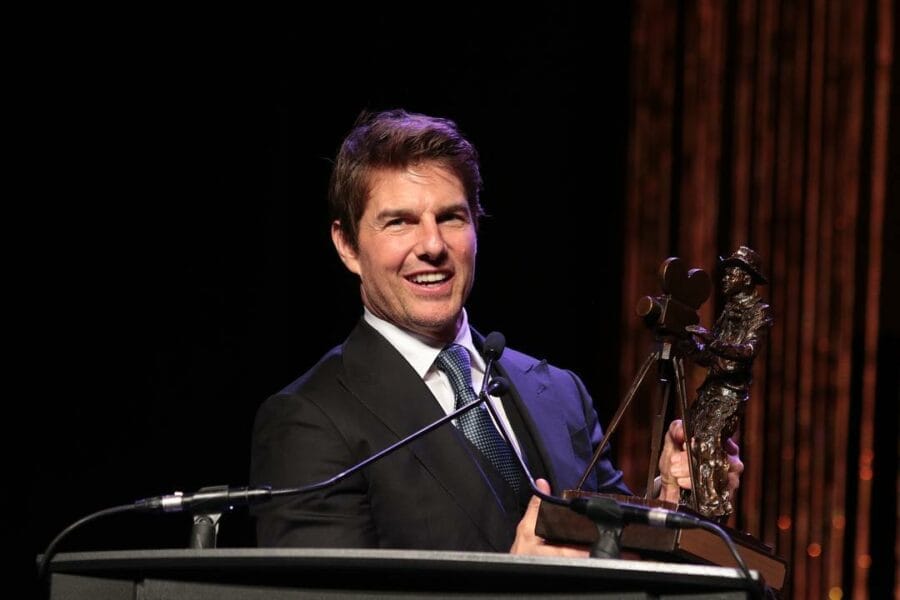 Top Tom Cruise Haircuts: Timeless Styles for the Modern Man 1 Tom Cruise Haircuts 1 Top Tom Cruise Haircuts: Timeless Styles for the Modern Man