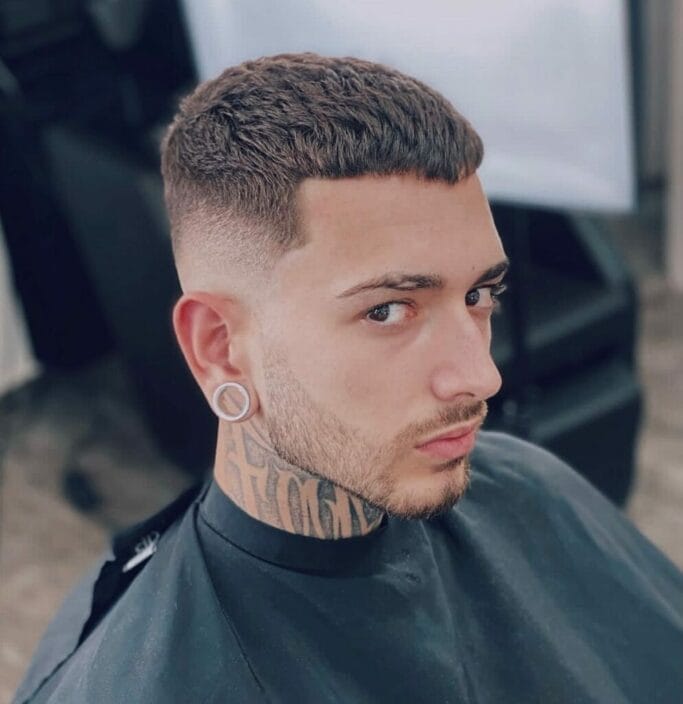 Discover 57 Short Haircuts for Men That Will Turn Heads! 36 Short-an-Skin-Fade