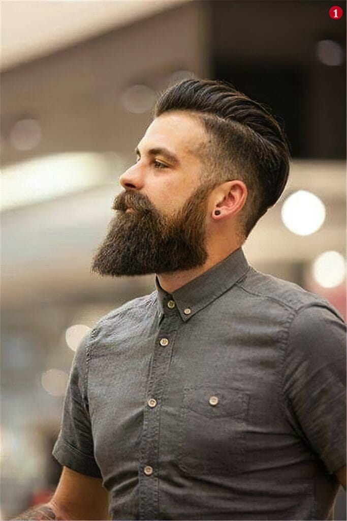 Pointed ducktail beards