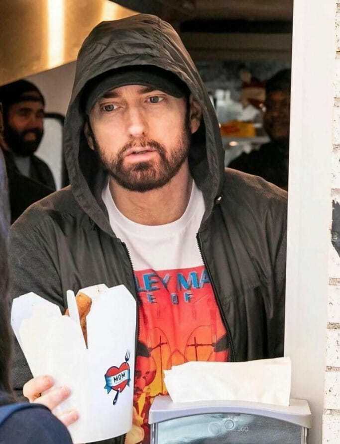Eminems Epic Beard Style 8 Eminem's Epic Beard Style: A Rapper's Bold New Look!