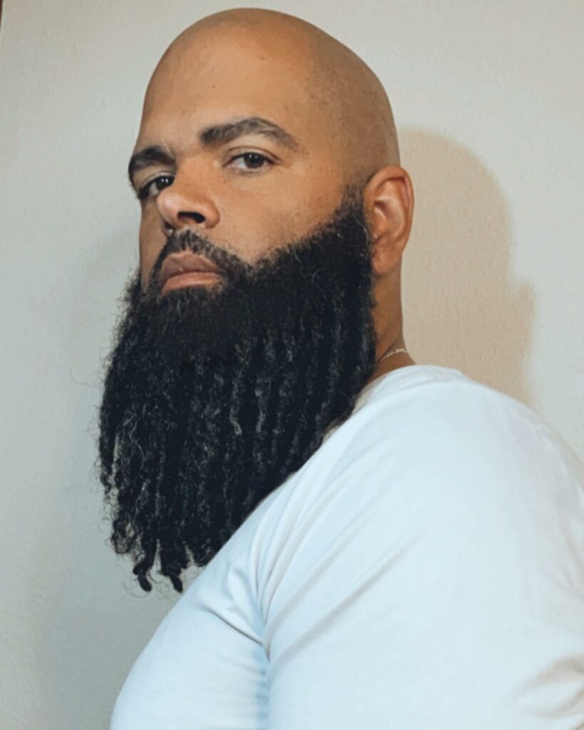 Beard Dreads: How to Get a Bold and Distinctive Look 9 Long dreads masculine hairstyle