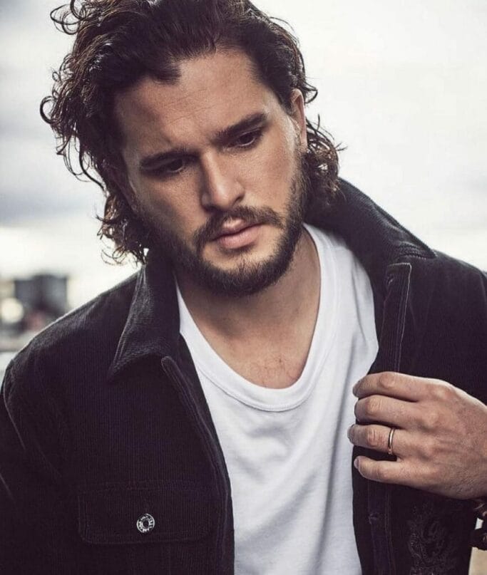 Celebrities Haircuts: Must-Have Styles for a Fresh New Look 14 Kit Harrington's Rugged Hair