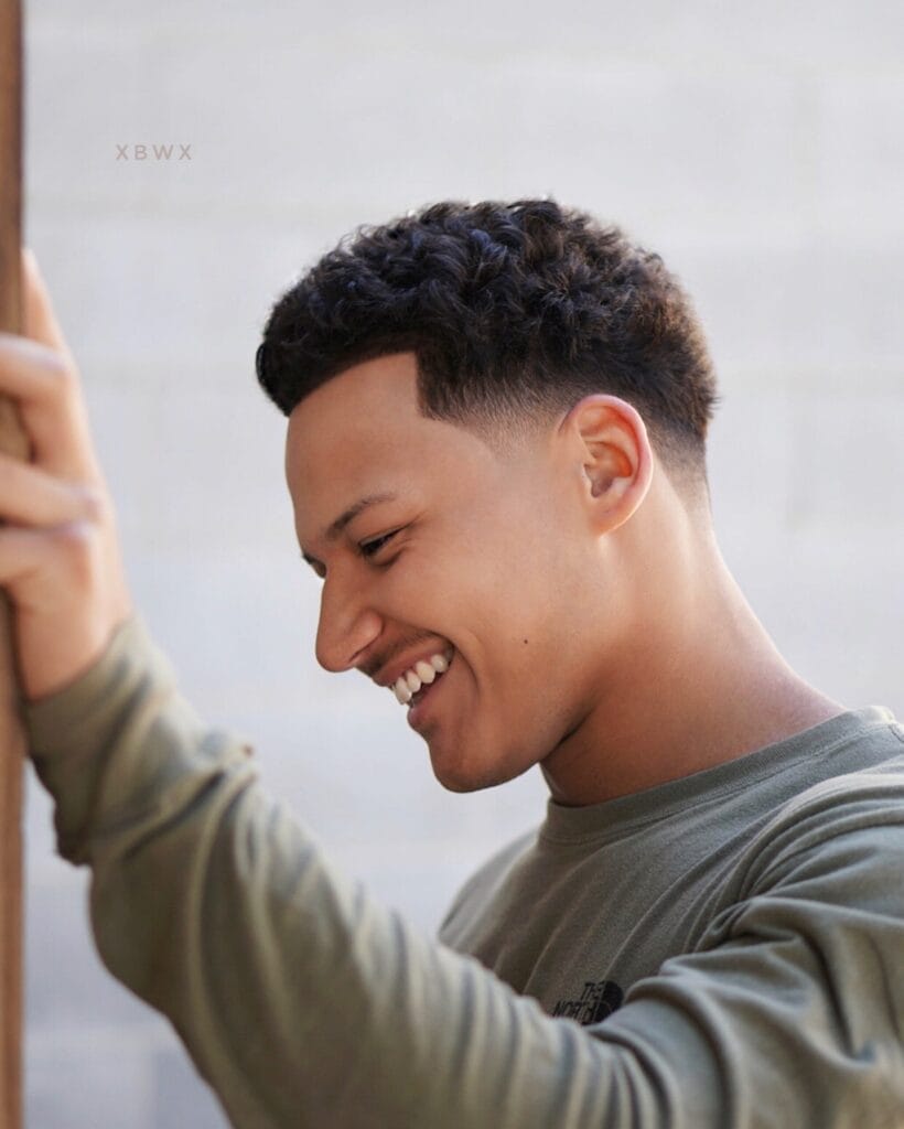 10 Classic Puerto Rican Hairstyles For a Sleek Look 5 Puerto Rico Neat Curls
