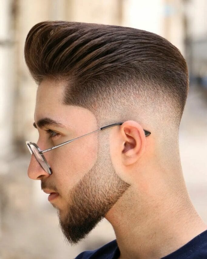 Discover the Hottest Trend in Men's Skin Fade Haircuts 3 skin fade cut