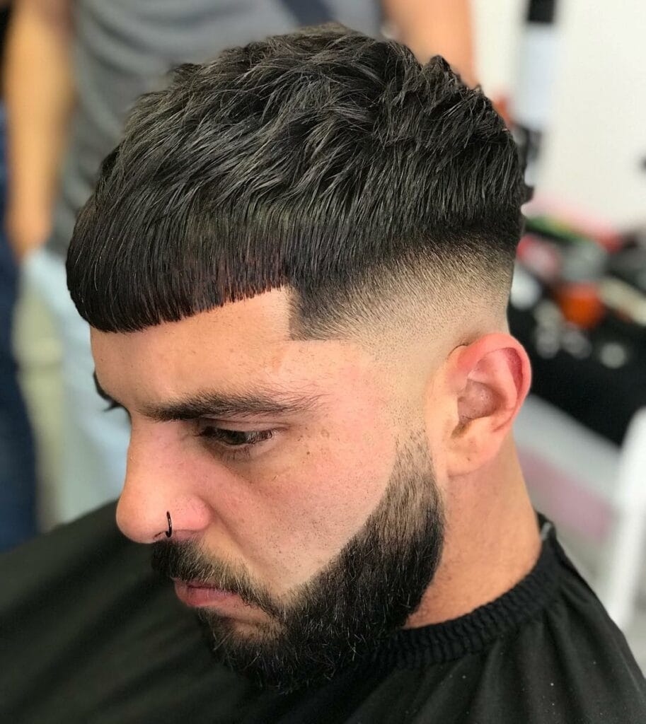 Line Up Haircuts: The Hottest Trend in Men's Grooming 23 Line Up Haircuts