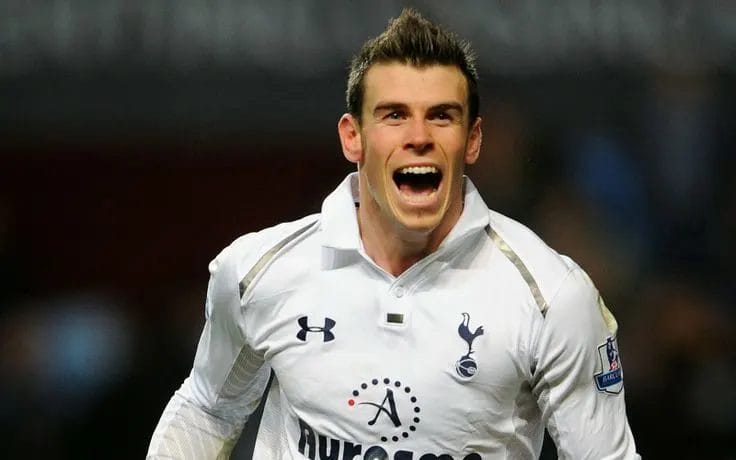 Gareth Bale Spike Hairstyle.jpg 13 Gareth Bale Haircuts That Will Leave You Shocked!