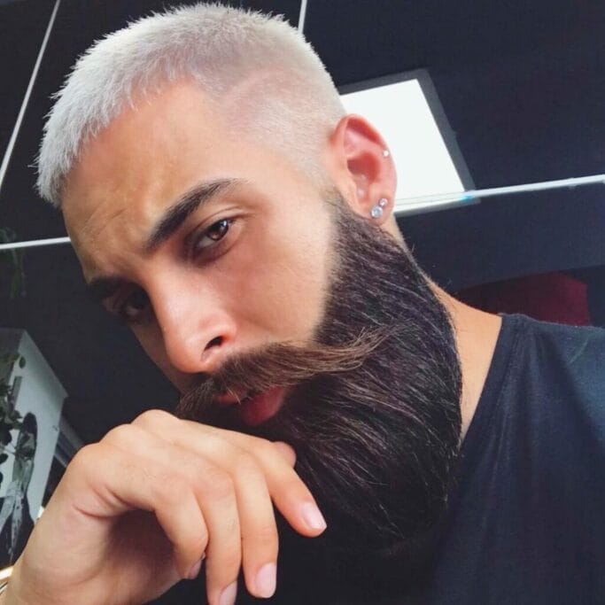 Best long beard style to give you a fabulous look 6 long beard 10 Best long beard style to give you a fabulous look