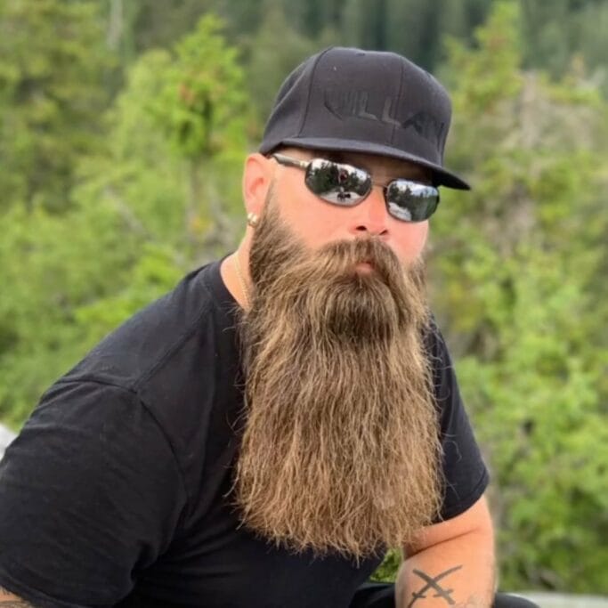 Best long beard style to give you a fabulous look 13 long beard