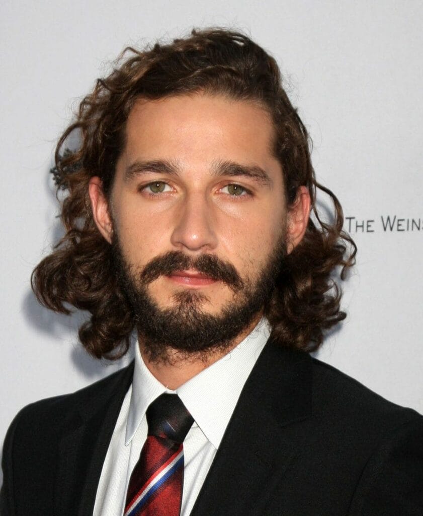 Locks That Rock: 25 Long Hairstyles for Men to Turn Heads 2 Locks That Rock: 25 Long Hairstyles for Men to Turn Heads