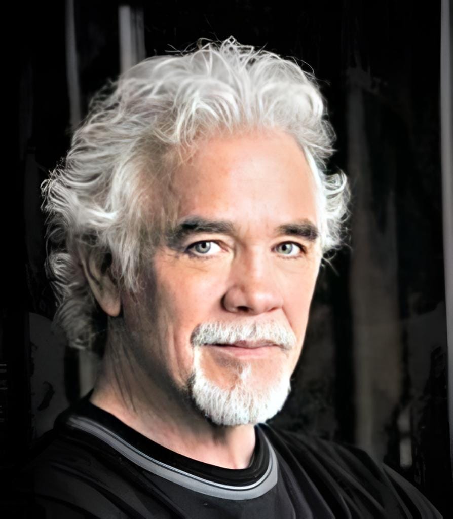 Attractive Hairstyle for Men Over 60 Years You Must Try 3 waves hairstyle for men over 60 years