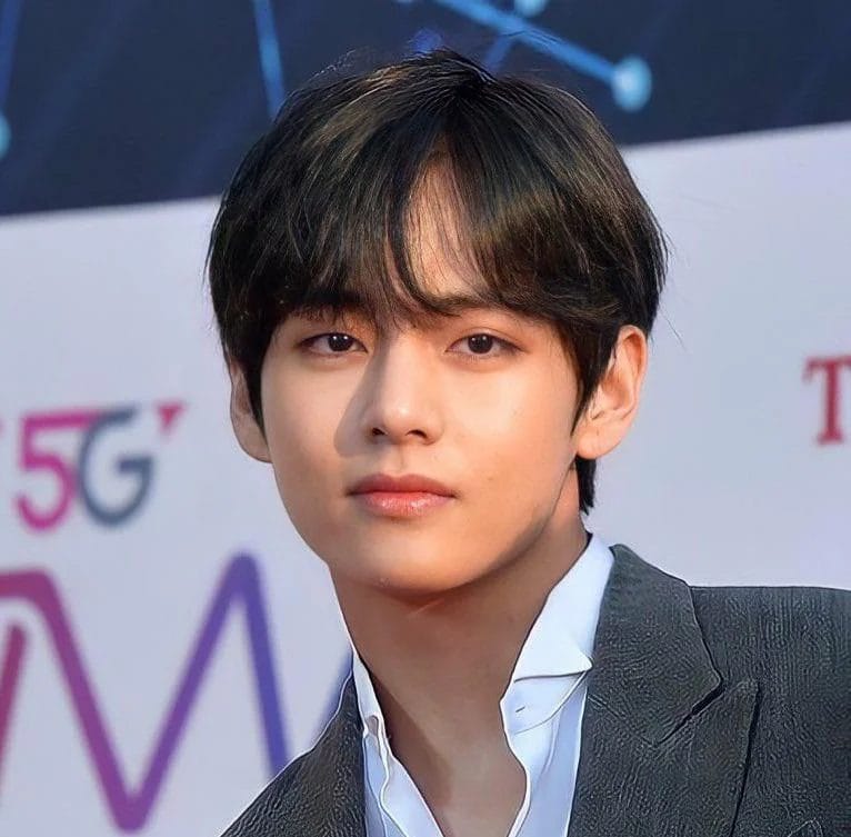 BTS's V aka Kim Taehyung trendy hairstyles inspire young men. See his  popular looks – India TV