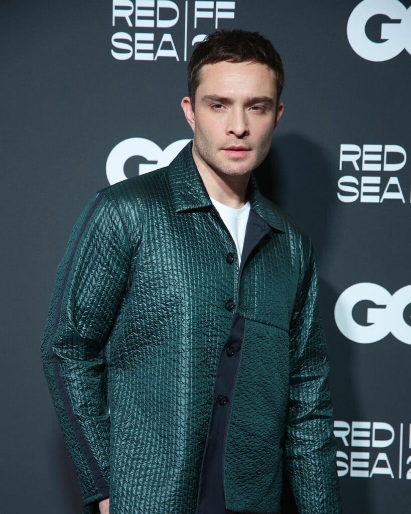 Angular Fringe Haircut:17 Sexiest Bangs this Week Everyone’s Talking About 3 Classic Ed Westwick's Angular Fringe