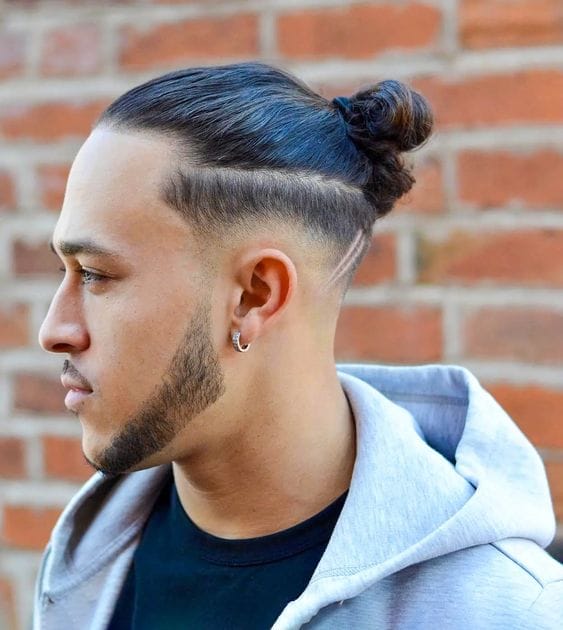 Ultimate Guide To Man Bun Hairstyle 12 Man Bun Hairstyle