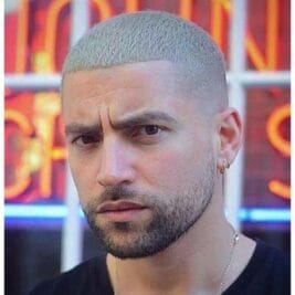 Widow's Peak: 28 Dope Hairstyles To Pull A Stunning Natural Look 25 Widow's Peak