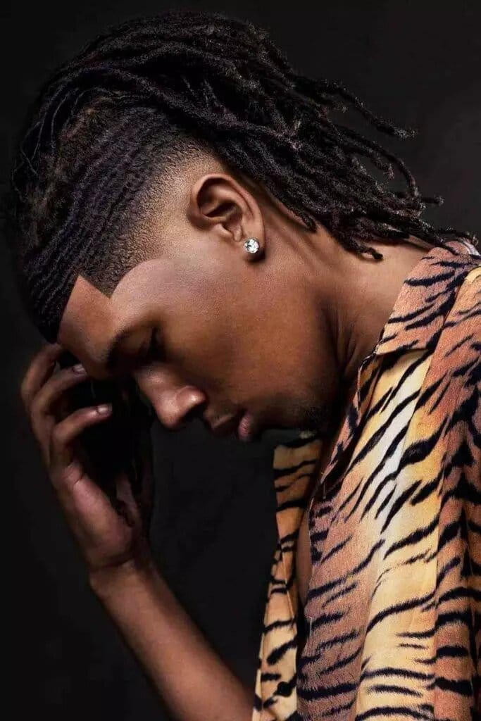 50 Dreadlocks for men that will put people in a dazzling trans 31 Thich short Dreadlocks for men