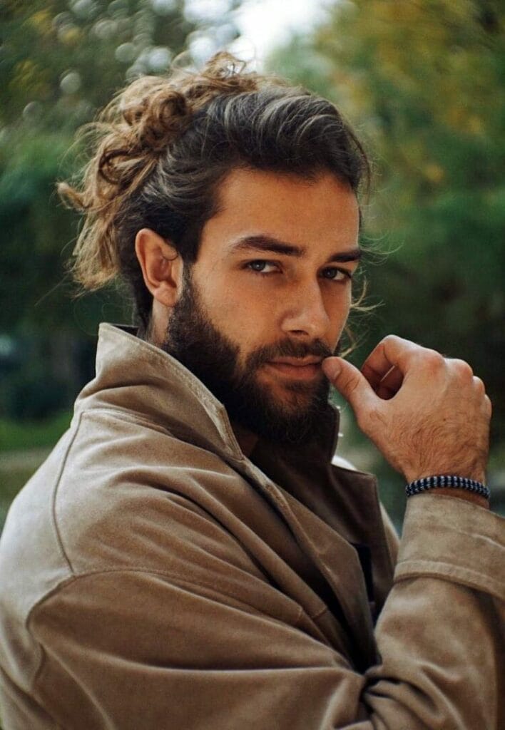 Ultimate Guide To Man Bun Hairstyle 17 Man Bun