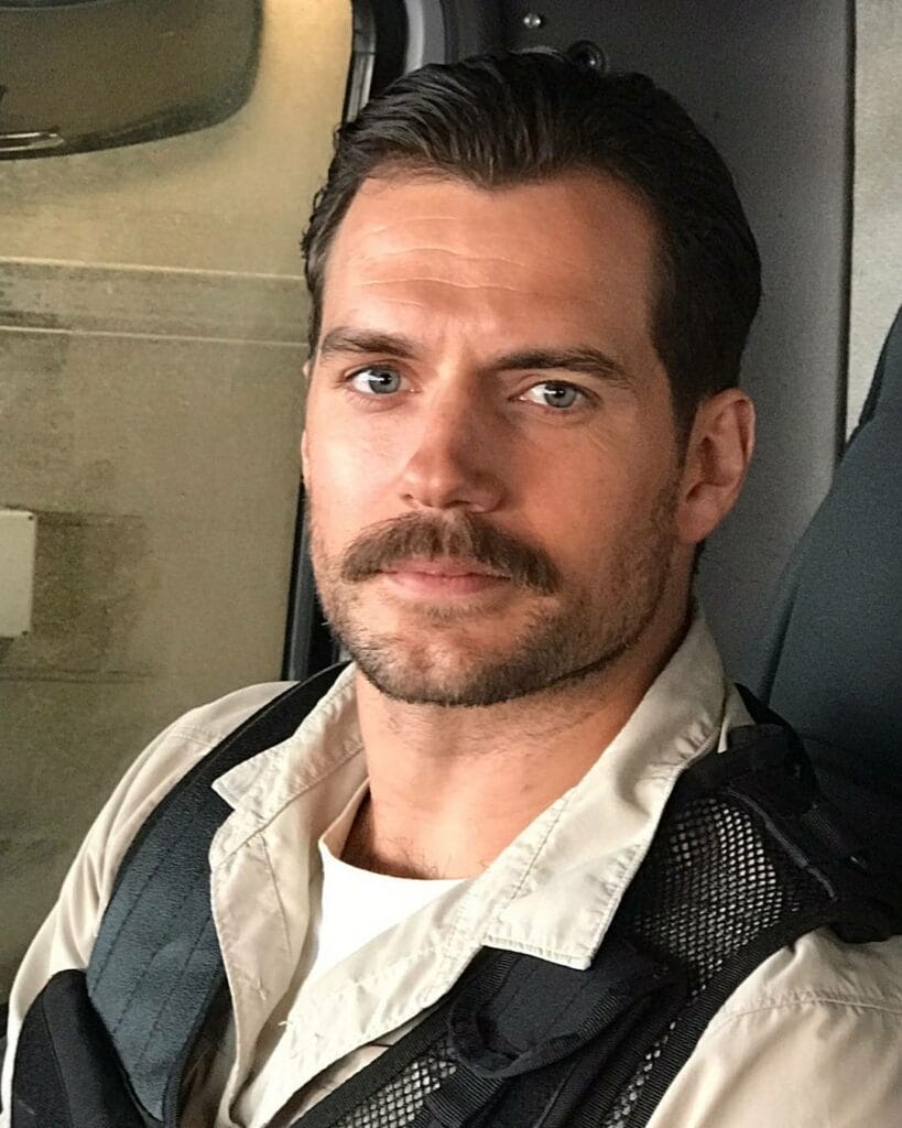 Top Henry Cavill Haircut For Men To Rock