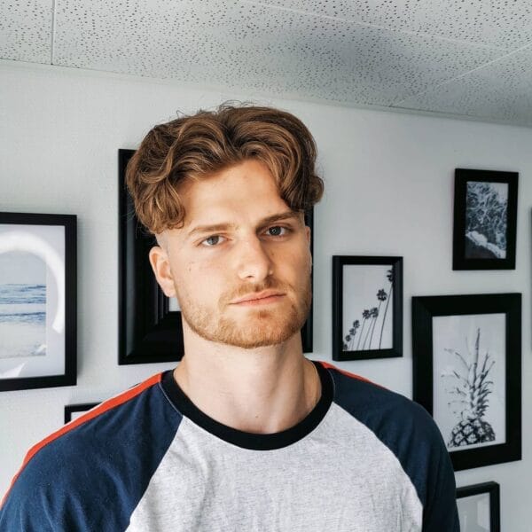 Curtain Call for Curtain Haircuts: The Ultimate Guide to Rocking the Look 2 Short Blonde Curtain Hairstyle