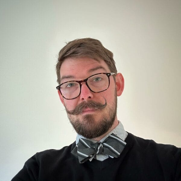 How to Curl Mustache: Unravel the Secret to Dapper Charm! 4 How to Curl Mustache