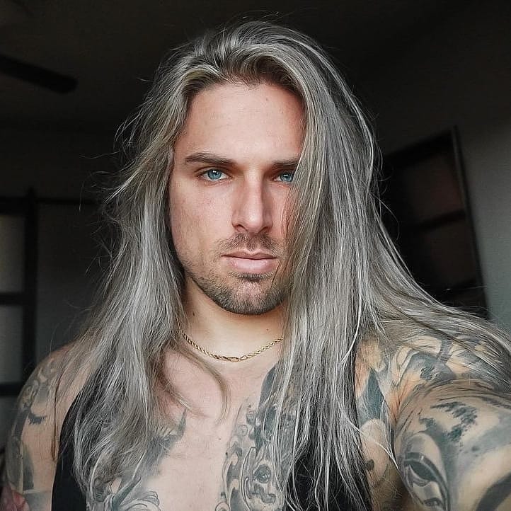 Locks That Rock: 25 Long Hairstyles for Men to Turn Heads 1 Locks That Rock: 25 Long Hairstyles for Men to Turn Heads