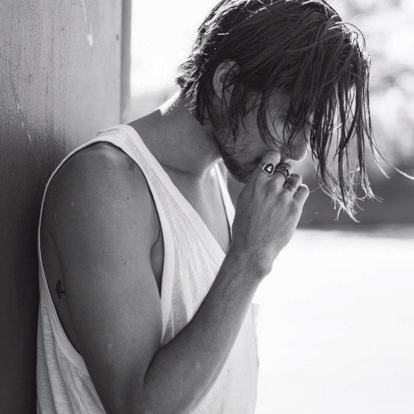 Locks That Rock: 25 Long Hairstyles for Men to Turn Heads 28 How to Maintain Long Hair