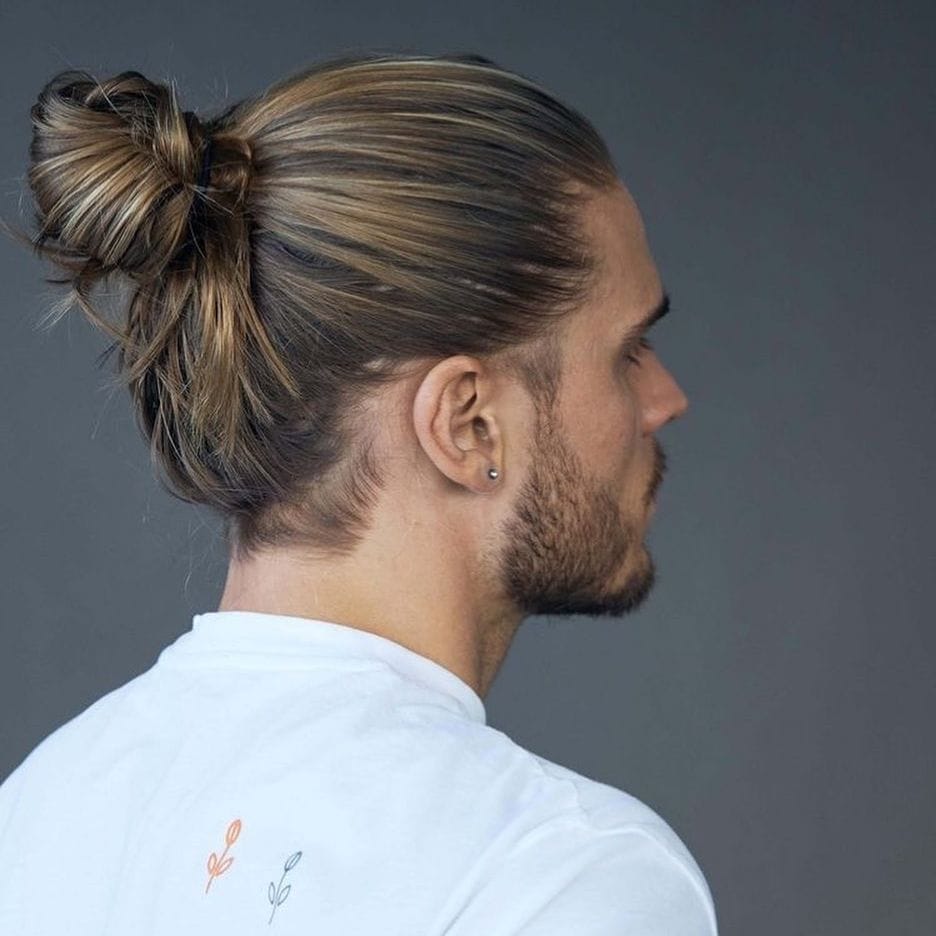 Locks That Rock: 25 Long Hairstyles for Men to Turn Heads 3 Locks That Rock: 25 Long Hairstyles for Men to Turn Heads