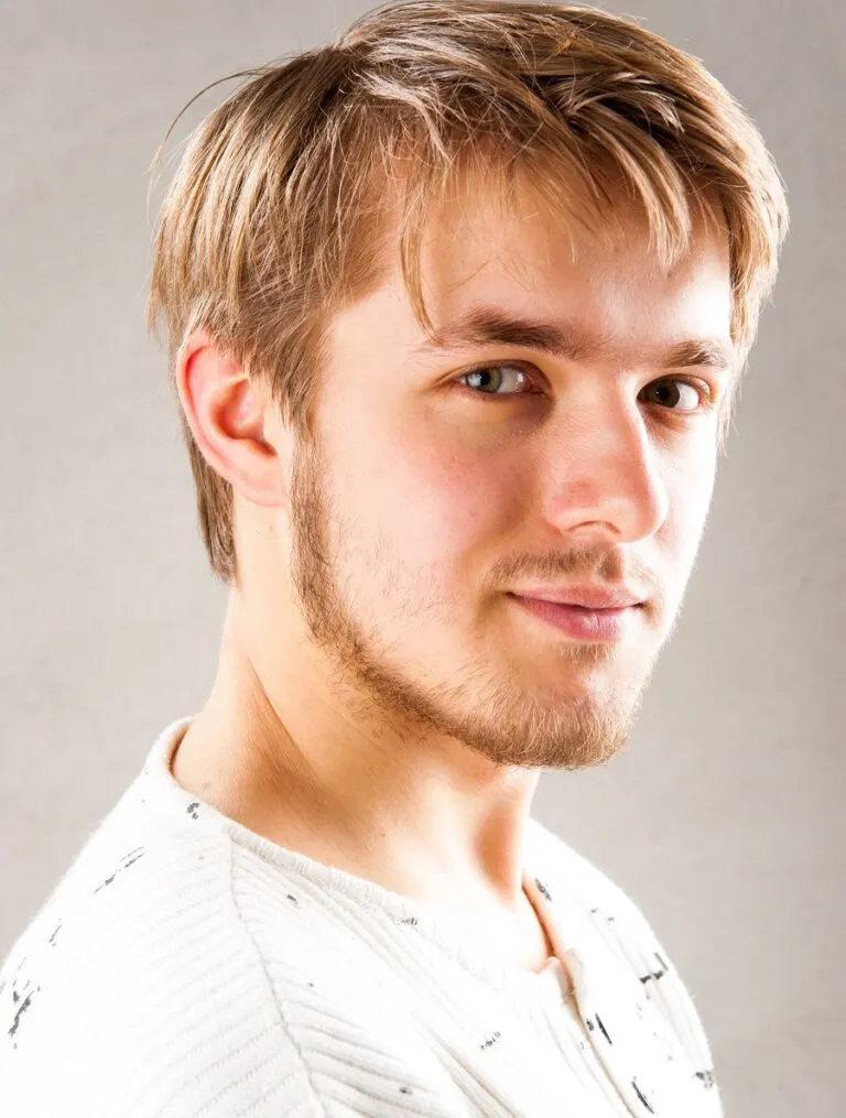 Mastering Your Teenage Beard: Unleash Your Inner Lumberjack! 4 Mastering Your Teenage Beard