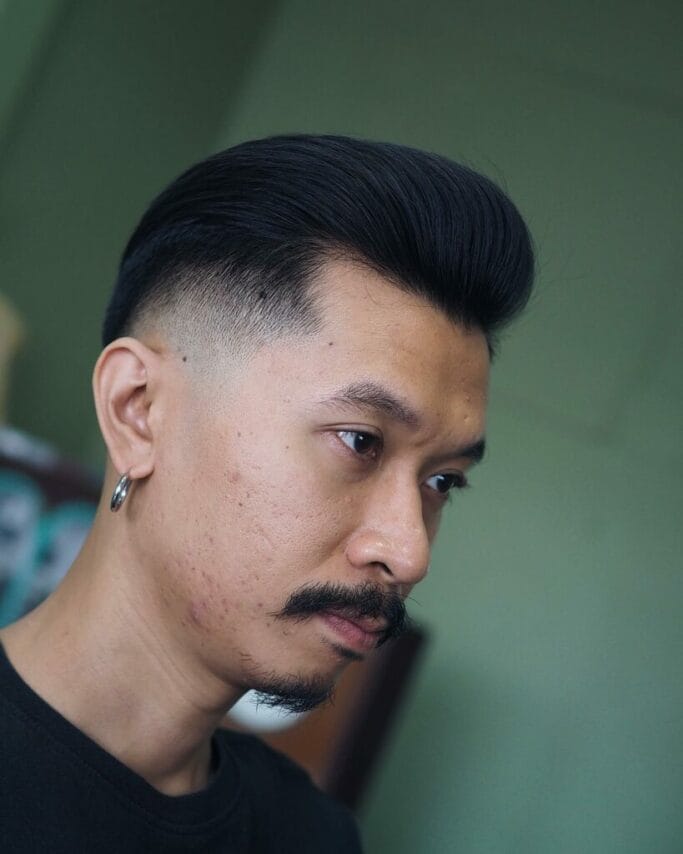 99 Men’s Haircuts That Will Turn Heads 91 retro rockablility Men’s Haircuts