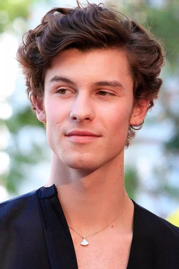 Men's Prom Hairstyles: Stand Out & Impress on Your Big Night! 9 Pretty Boy Sleek Parted Layers