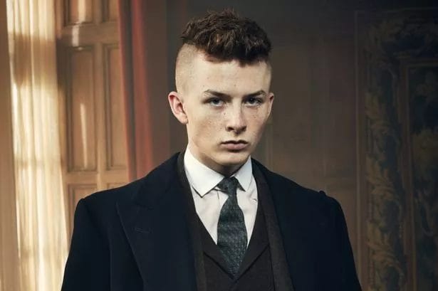 Peaky Blinders Haircut wavy quiff