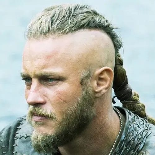 Ragnar Lothbrok Hairstyle: Fierce and Timeless Trendsetter 14 Ragnar Lothbrok Hairstyle