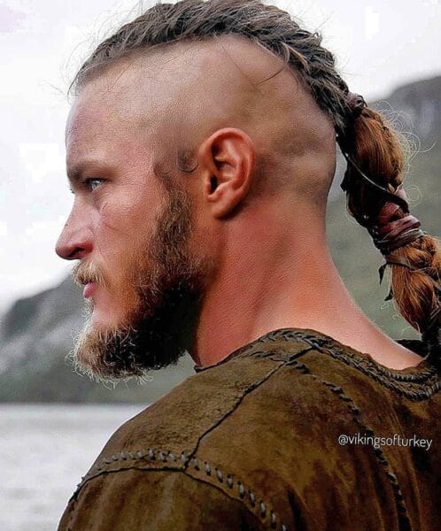 Viking Ragnar Lothbrok Hairstyle