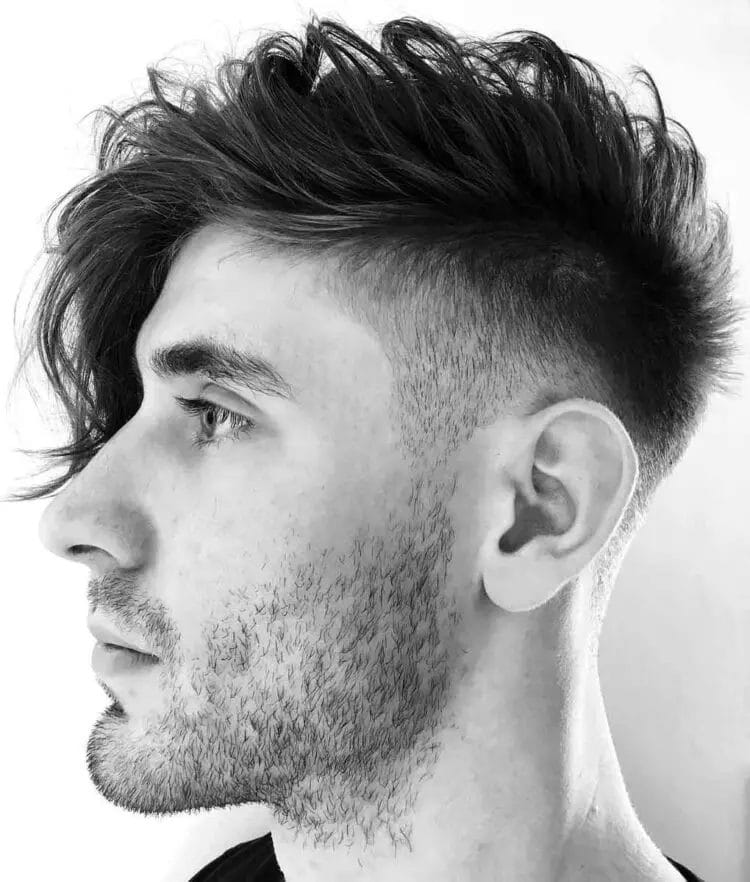 Side Swept Undercut: The Edgy Fusion of Classic and Modern