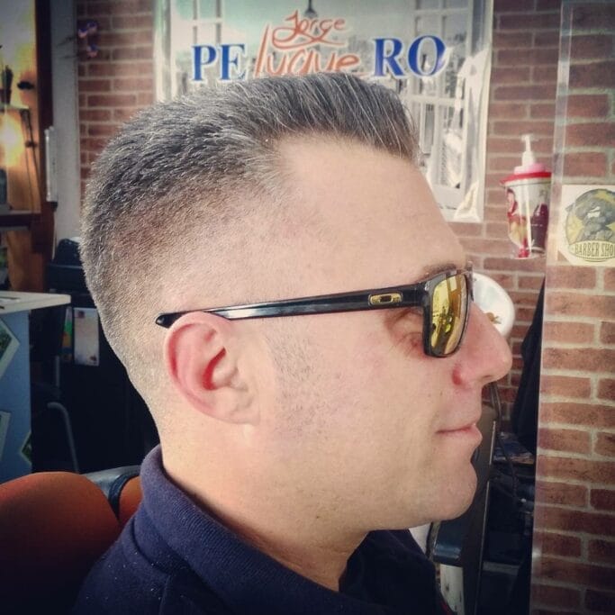 Unlocking the Secrets to Men's Haircuts for Thin Hair 2 Men's Haircuts for Thin Hair