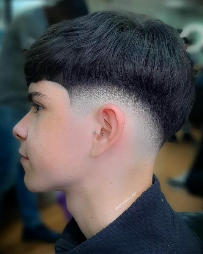 Low Fade Haircut for Oval Faces