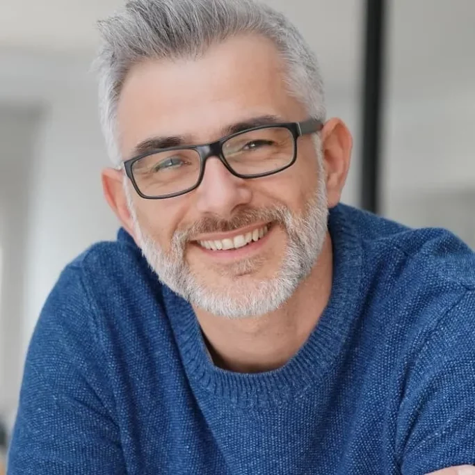 Salt and Pepper Beard Styles to Elevate Your Mature Charm 2 salt and pepper beard styles stubble