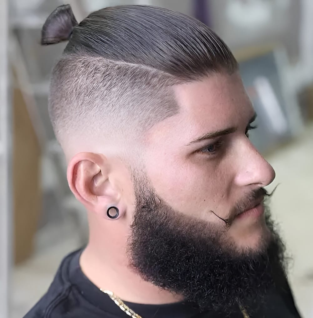 The Timeless Charm of Undercut Hairstyles for Men 2 The Timeless Charm of Undercut Hairstyles for Men
