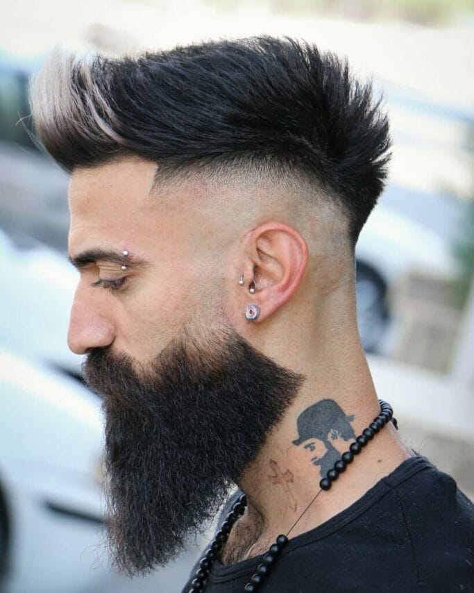 kratos beard style