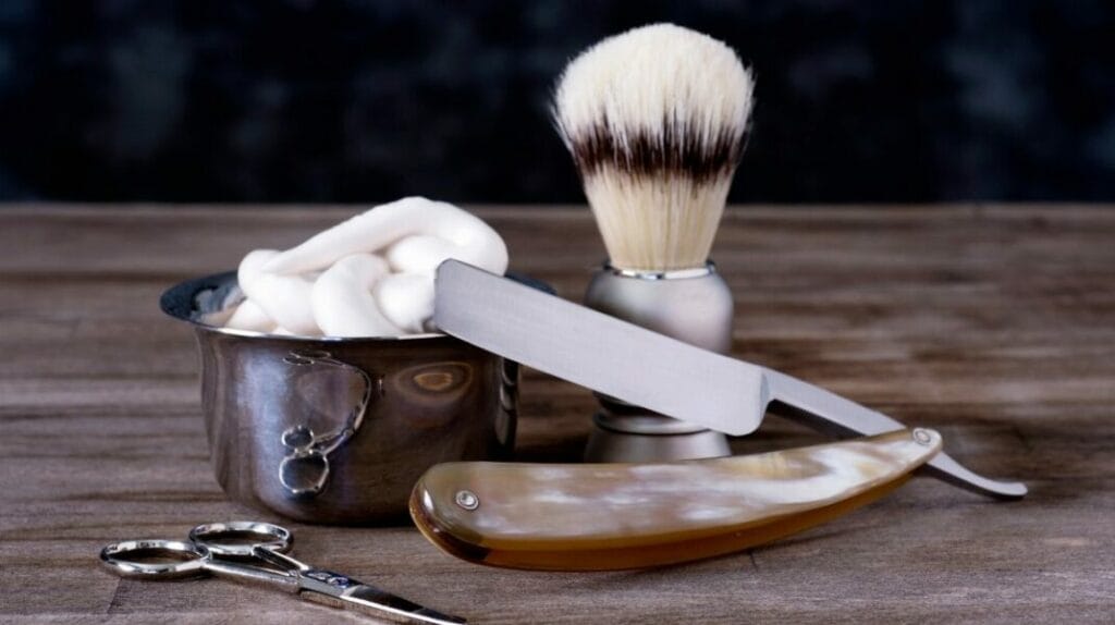 Smooth Ways Of Shaving With A Cut Throat Razor 1 Smooth Ways Of Shaving With A Cut Throat Razor
