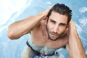 Wet Hair Look for Men: Achieve Effortless Style & Sophistication!