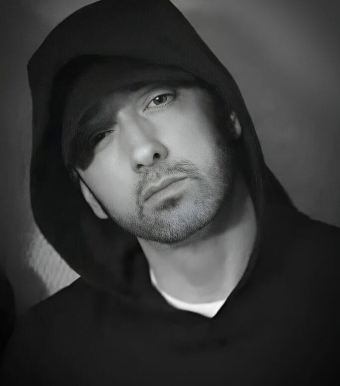 Eminems Epic Beard Style Eminem's Epic Beard Style: A Rapper's Bold New Look!